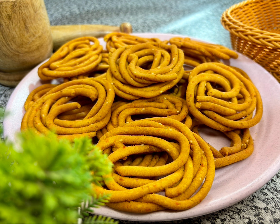 Garlic Muduki (ରସୁଣ ମୁଡୁକି)