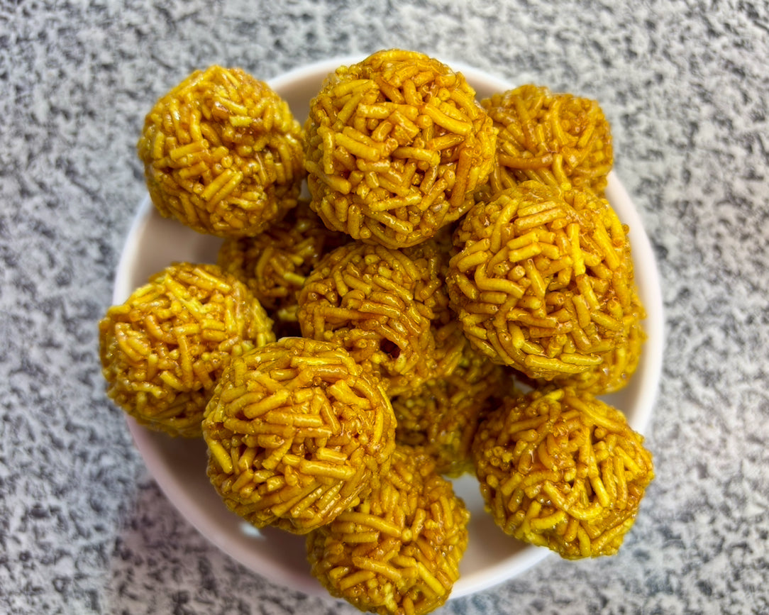 Sev Jaggery Ladu (ସେଭ ଗୁଡ଼ ଲଡୁ)