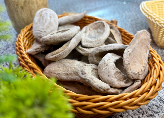 Salty Dry Mango (ଲୁଣିଆ ଶୁଖିଲା ଆମ୍ବ)