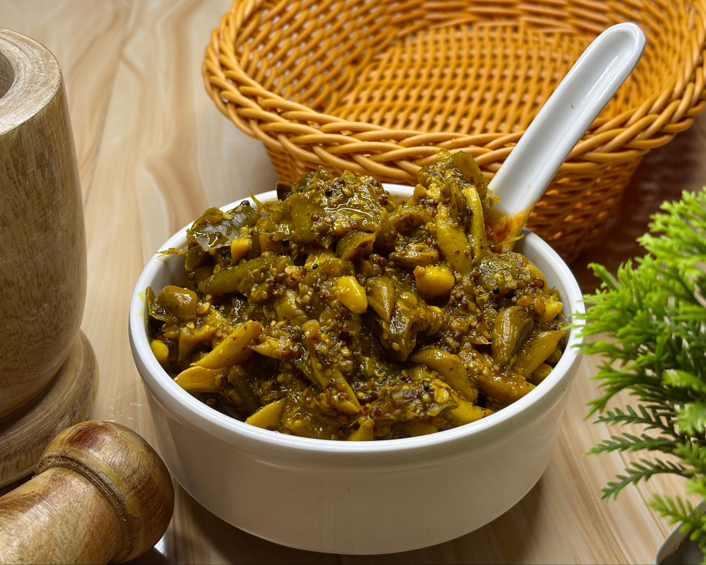 Spicy Green Garlic Pickle (ସବୁଜ ରସୁଣ ଆଚାର)
