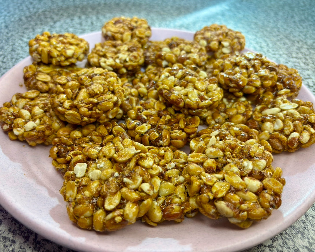 Peanut Jaggery Bites (ଚିନାବାଦାମ ଗୁଡ଼ ବାଇଟ୍ସ)