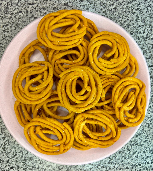 Garlic Muduki (ରସୁଣ ମୁଡୁକି)