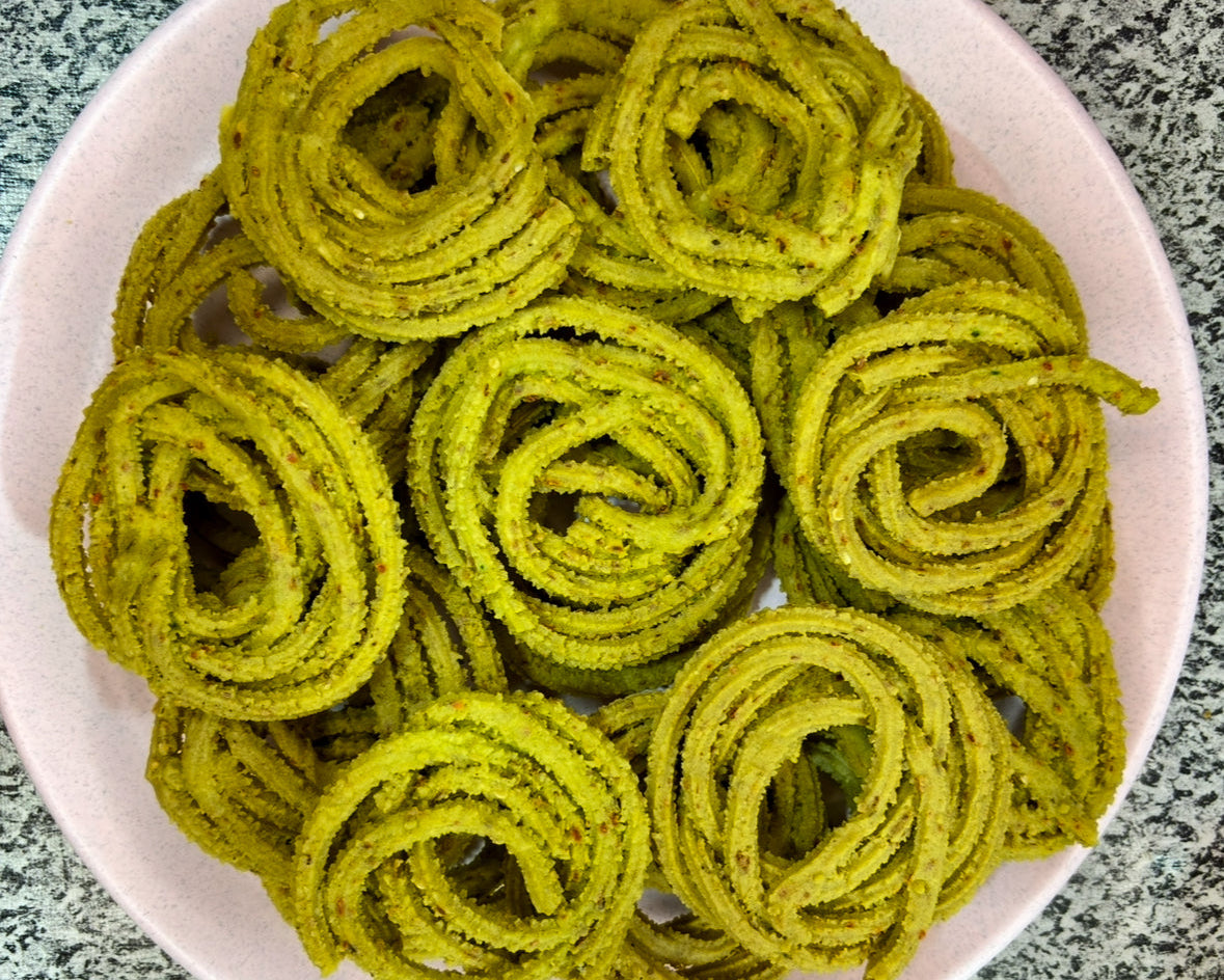 Pudina Dantikili (ପୁଦିନା ଦାନ୍ତିକିଲି)