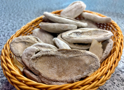 Salty Dry Mango (ଲୁଣିଆ ଶୁଖିଲା ଆମ୍ବ)