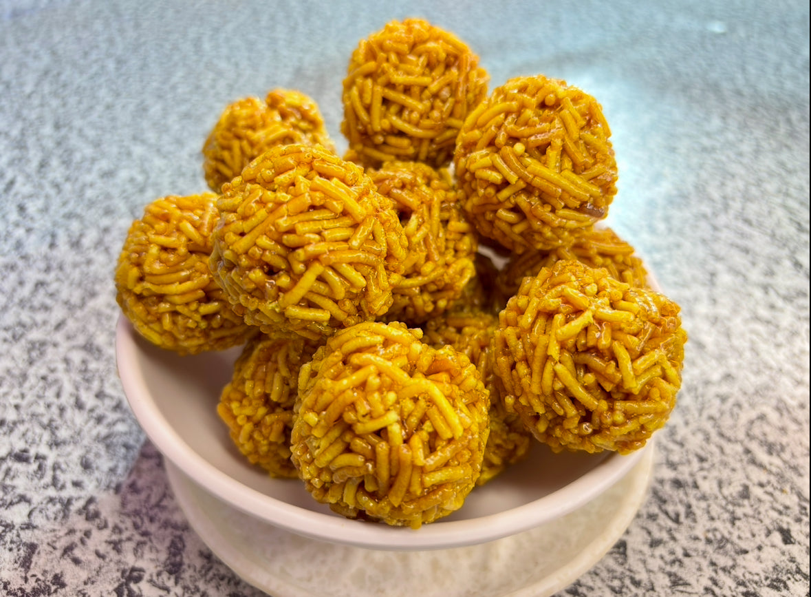Sev Jaggery Ladu (ସେଭ ଗୁଡ଼ ଲଡୁ)