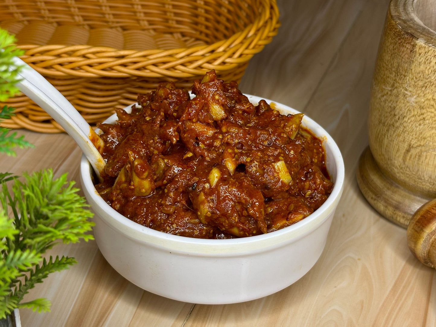 Spicy Red Garlic Pickle (ଲାଲ ରସୁଣ ଆଚାର)