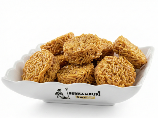 Sev Jaggery Bites (ସେଭ ଗୁଡ଼ ବାଇଟ୍ସ)